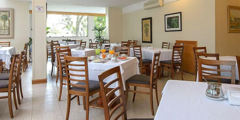 Ez Aclimacao Hotel São Paulo 4*,