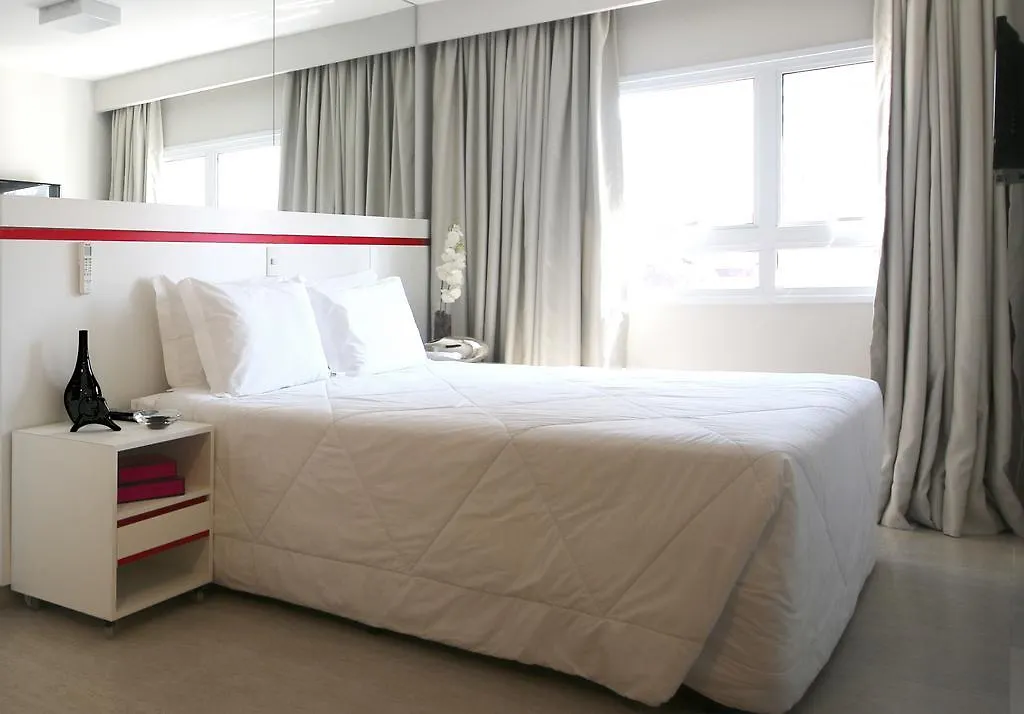 Ez Aclimacao Hotel São Paulo 4*,