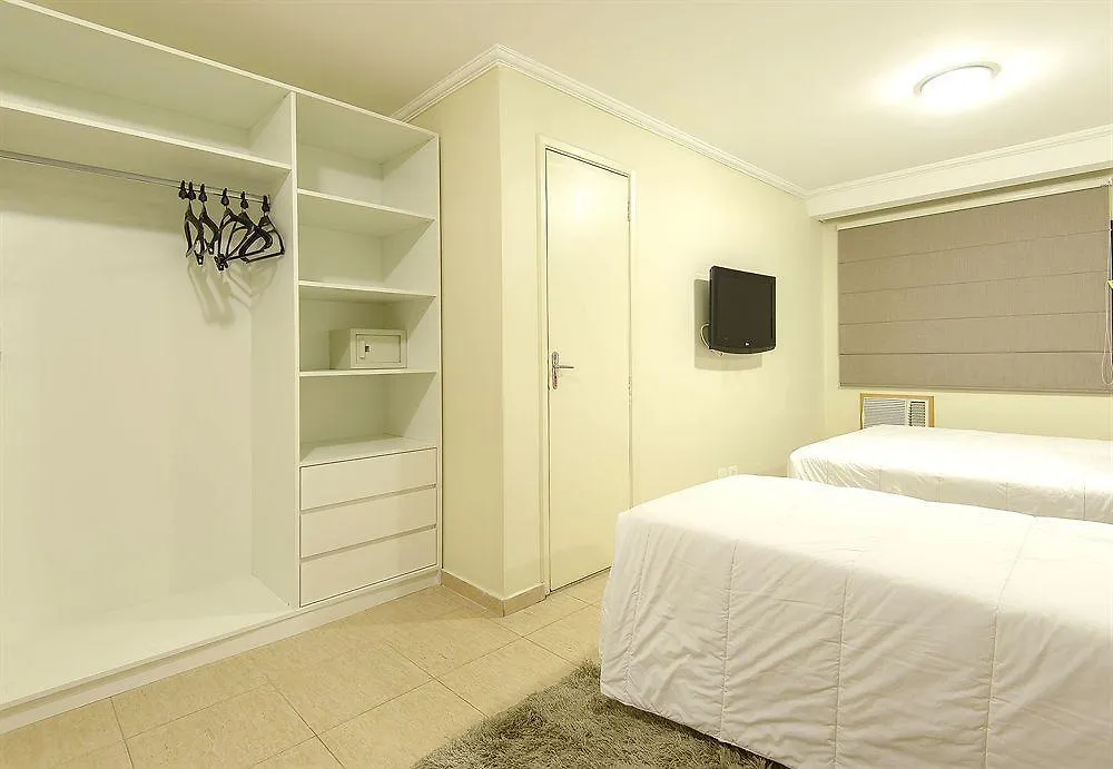 Ez Aclimacao Hotel São Paulo 4*,  Brazília