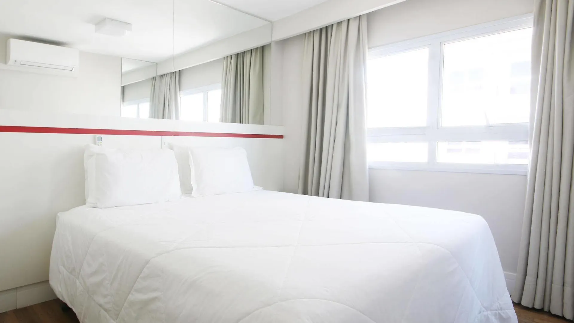 Ez Aclimacao Hotel São Paulo Brazília